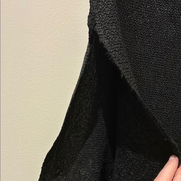 Pleats Collection Black Popcorn Knit Maxi Skirt Ruffle Hem Small - Picture 9 of 9